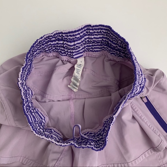 Lululemon tracker shorts - Picture 7 of 9